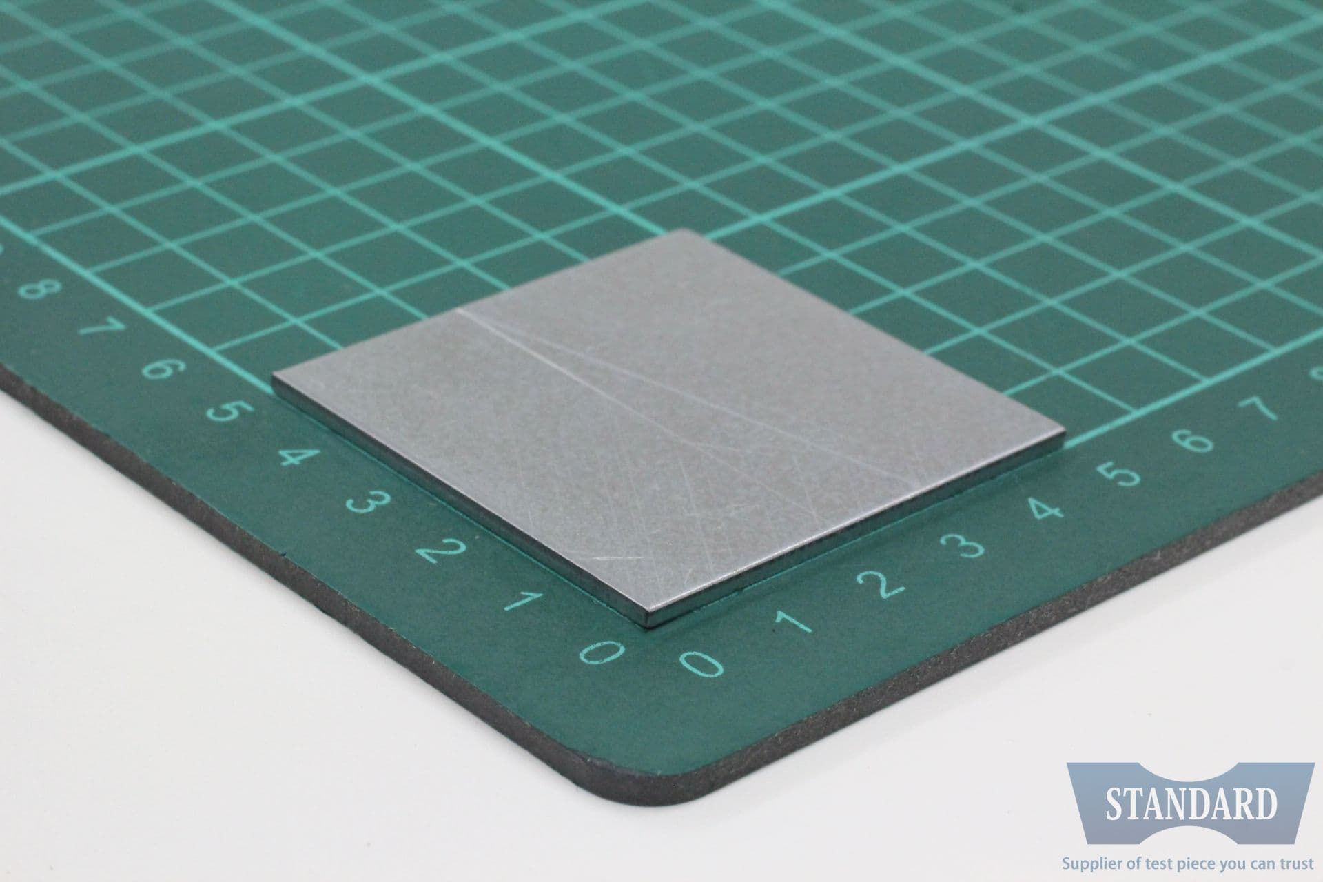 TETSUKO 溶融亜鉛めっき鋼板 SGCC-Z SGHC-Z t0.6mm W700×L1100mm B086888P1D TETSUKO 溶融亜鉛めっき鋼板 SGCC-Z SGHC-Z t1.2mm W200×457mm B0765SFC31