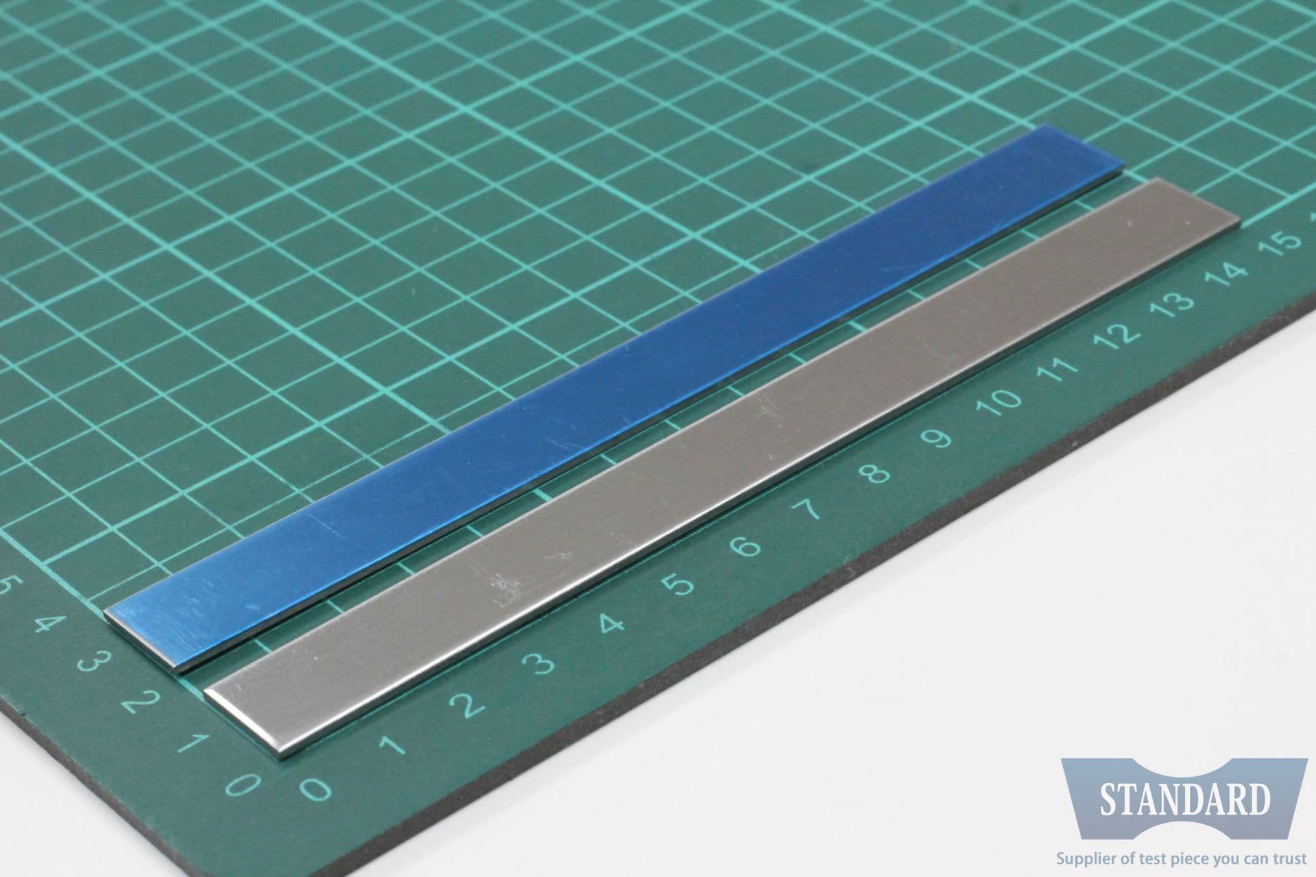 TETSUKO ステンレス鋼板 SUS304-2B-SG t3.0×W700×L1100mm B083QZYBNV TETSUKO ステンレス鋼板 SUS304-2B-SG t2.0×W700×L1200mm B083RCH6J4