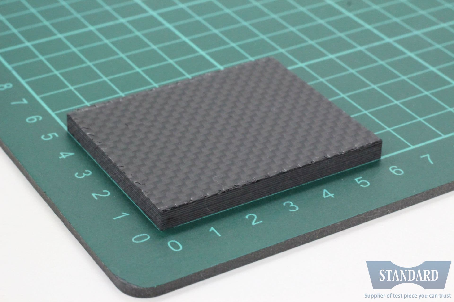 試験片在庫処分セール】CFRP(炭素繊維強化プラスチック) | 標準試験片