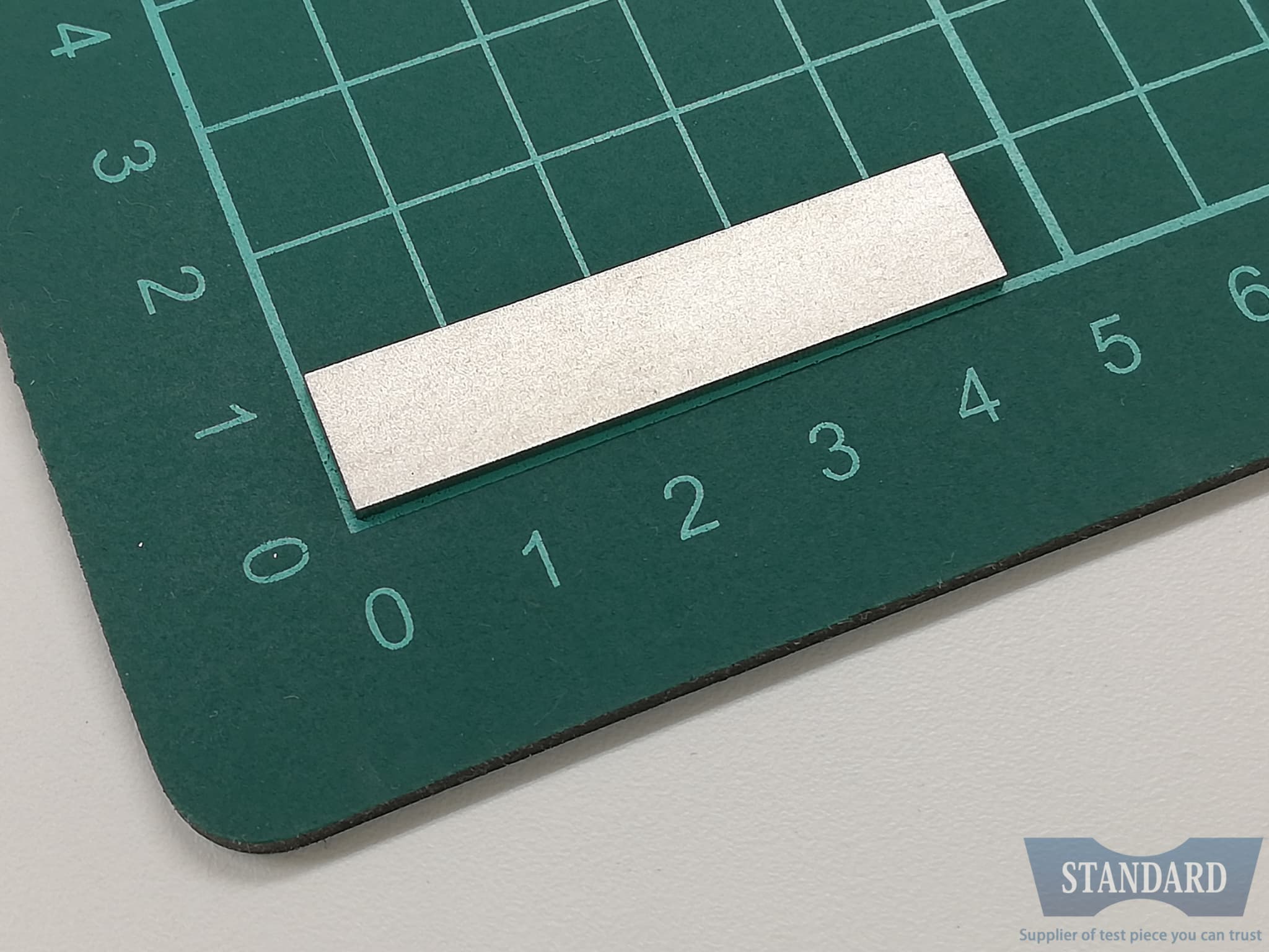 チタン・その他 純チタン（２種） 切板 TP340 板厚 15mm　150mm×450mm チタン・その他 純チタン（２種） 切板 TP340 板厚 10mm 100mm×450mm